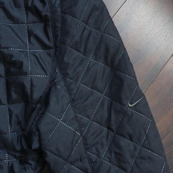 Black Nike Quilted Puffer Jacket – Women’s Medium - Picture 4 of 8